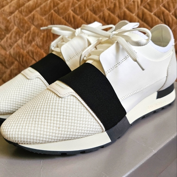 Balenciaga EU 42 US 9 UK 8 Race Runners Black White Blanc Noir Speed Track ITALY - Picture 1 of 13